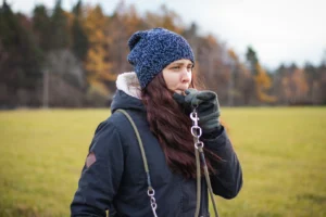 How to Use a Dog Whistle: Complete Guide